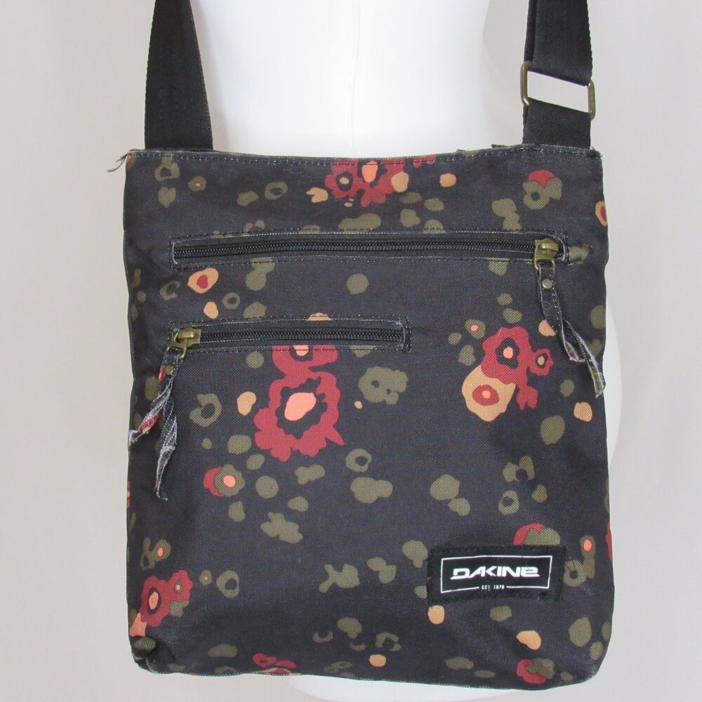 Dakine JO JO BEGONIA Crossbody Bag Black Floral - Picture 6 of 8